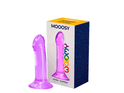 Woomy - Mooosy - Lilla glatt dildo med sugekopp