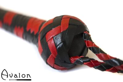 Avalon - WYVERN - Kort bullwhip, Sort og rød