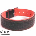 Avalon - JOURNEY - Collar med nydelig mønster - Sort og Rødt
