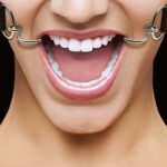 Ouch! Hook gag - kroker sort 